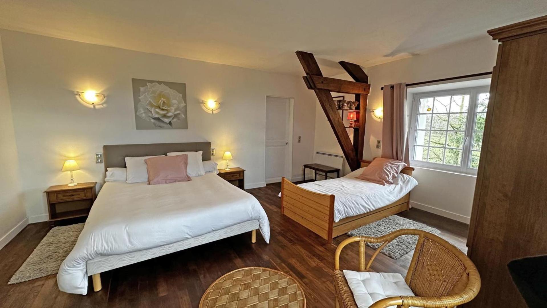 Bed and Breakfast Chez Doussaud Bessines-sur-Gartempe Екстер'єр фото
