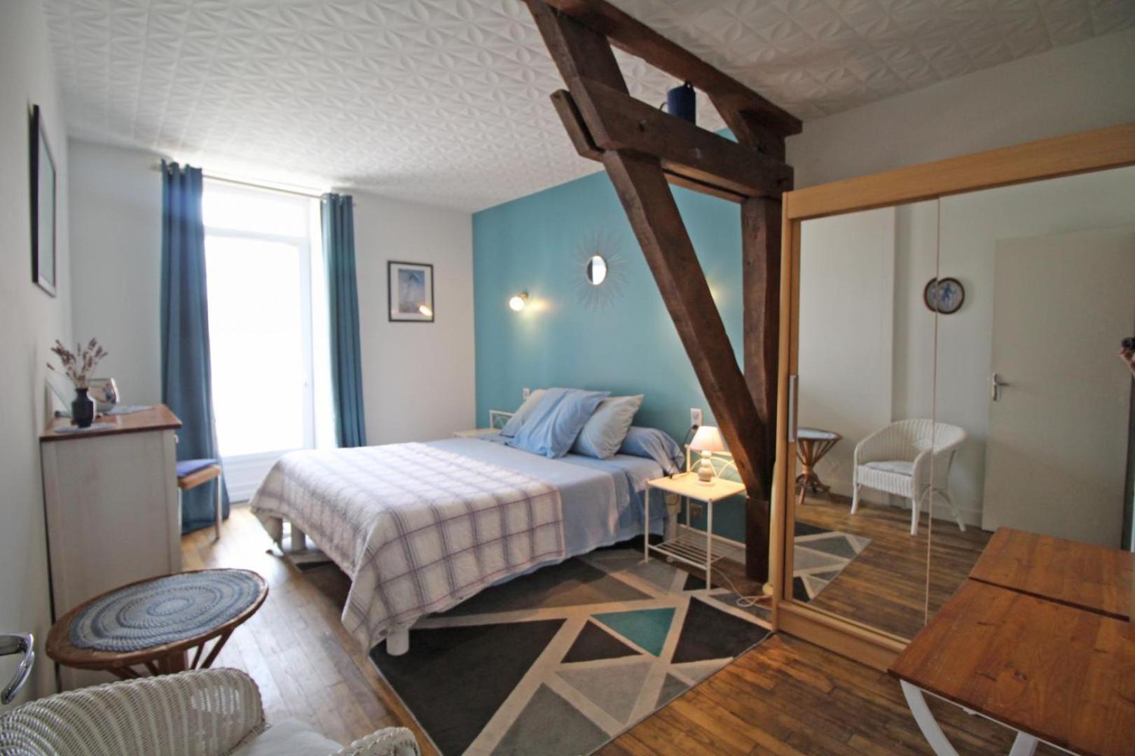 Bed and Breakfast Chez Doussaud Bessines-sur-Gartempe Екстер'єр фото