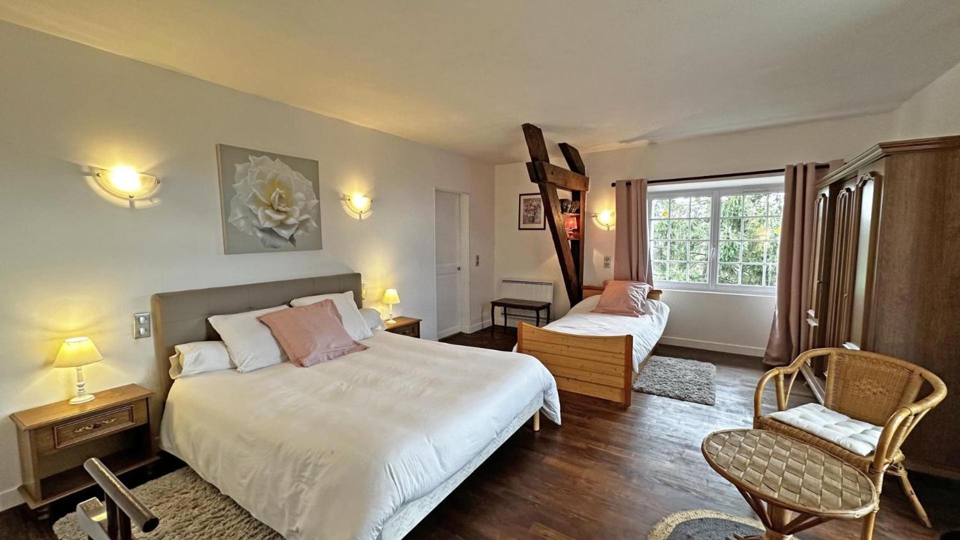 Bed and Breakfast Chez Doussaud Bessines-sur-Gartempe Екстер'єр фото